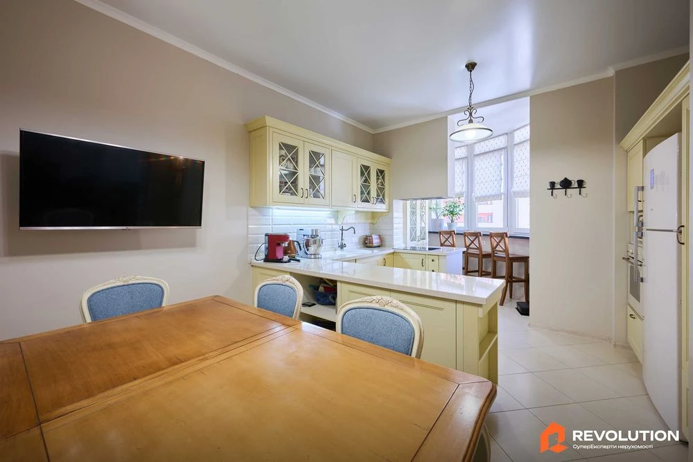 Без комісії. Продаж 3к квартири 123.8м2, ЖК Златоустівський
