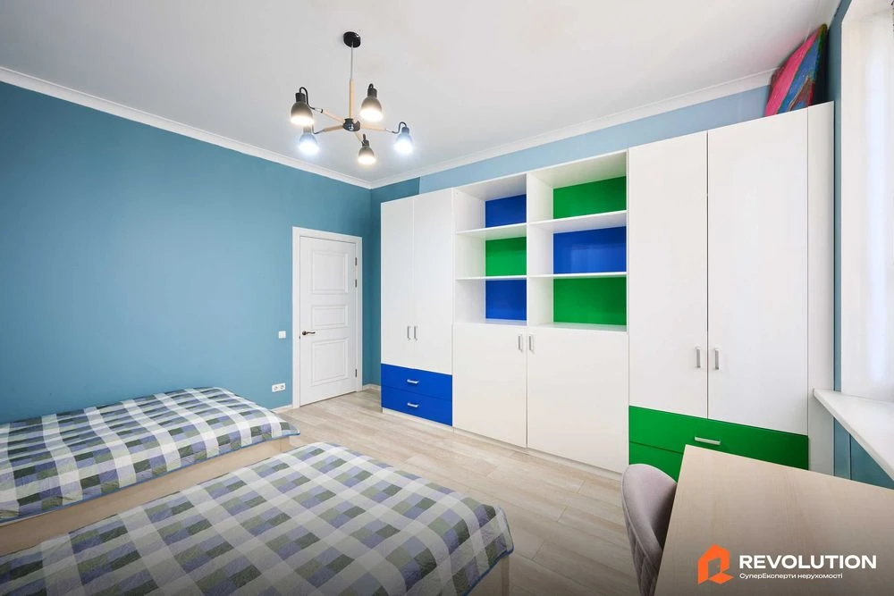 Без комісії. Продаж 3к квартири 123.8м2, ЖК Златоустівський