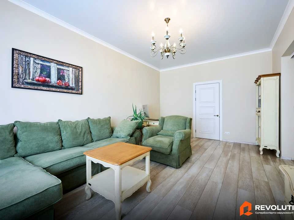 Квартира. Київ, Золотоустівська вул.