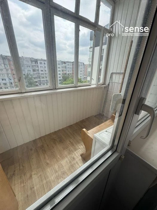 Продається простора 3-кімнатна квартира в м.Івано-Франківськ