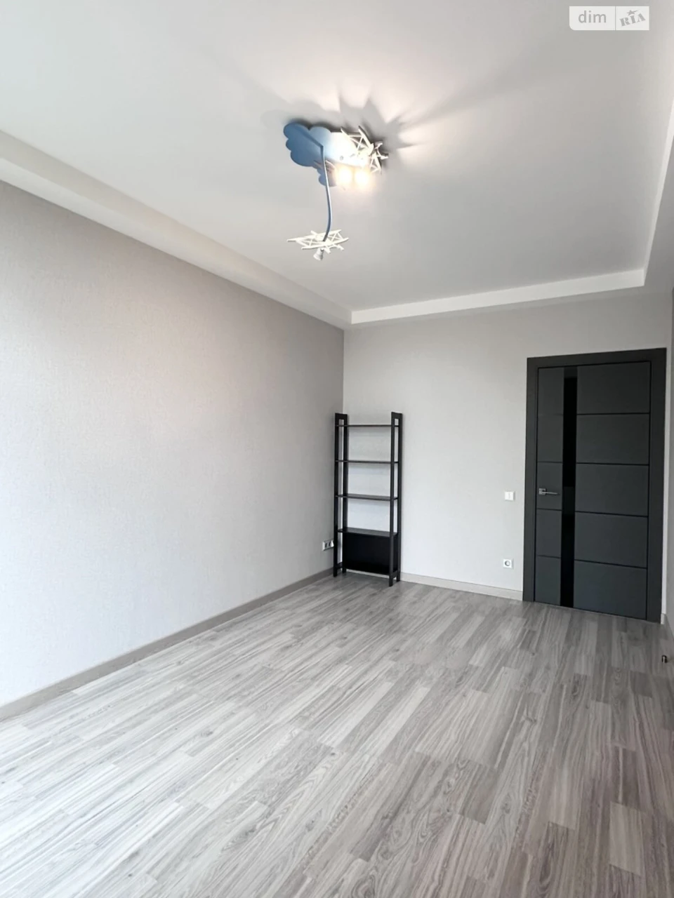 Продаж Квартира Дніпровський