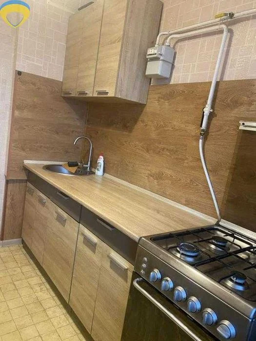 Продам 2-кімнатну квартиру, Центр Одеси  вул. Новосельського