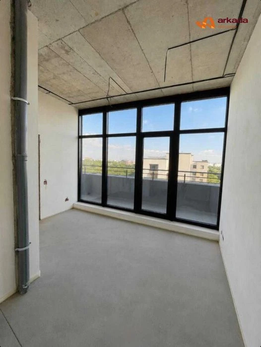 видовий Пентхаус з частковим ремонтом в  ЖК Park Residence в