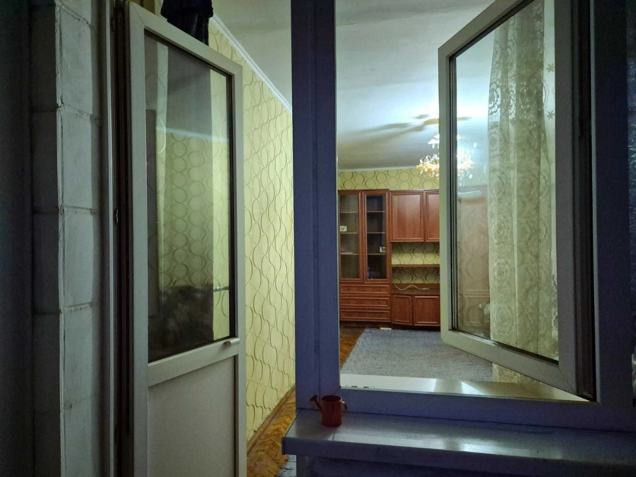 Сдам квартиру - 1 кімнатну (довгостроково. ) ВЛАСНИК! 12000