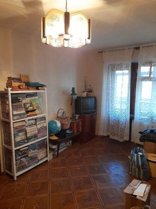 Продам 2к.квартиру на ул. Черняховского