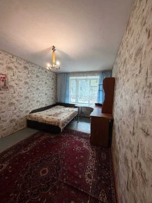 46765 Продаж  1 - кімнатна квартира, Гречани