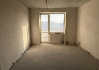 43042  Продаж 2  - кімнатної квартири, Виставка,