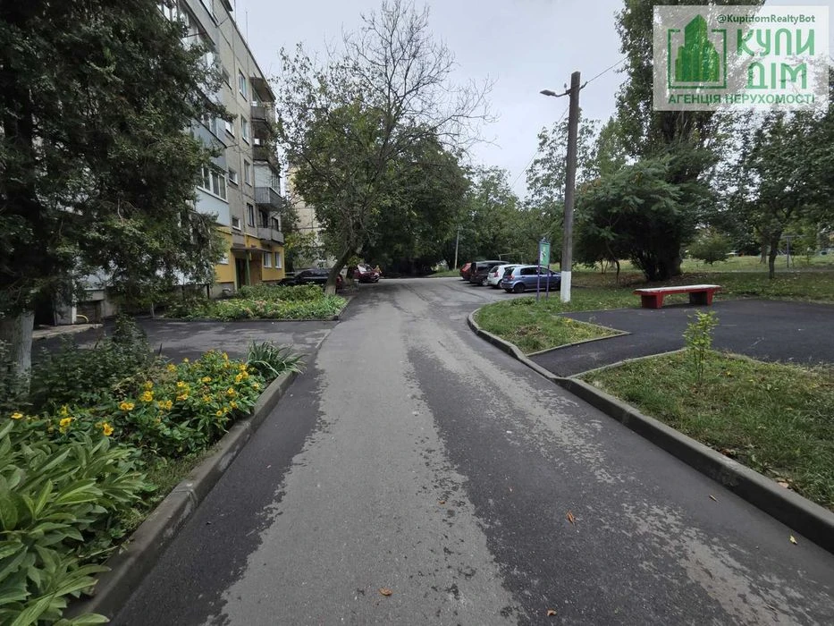 ПРОДАЖ 2-КІМНАТНОЇ КВАРТИРИ В ЦЕНТРІ СЕЛИЩА НОВОГО