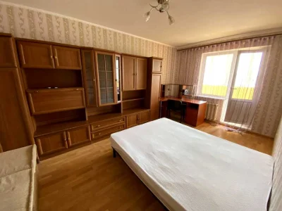 Квартира. Київ, Урлівська вул.