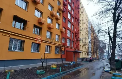 Продам 1 ком. кв. Левый берег.