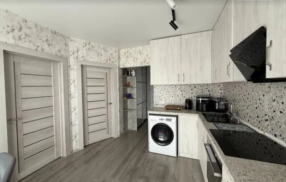 Продам 2-комн квартиру в районе Сичеславская ул.