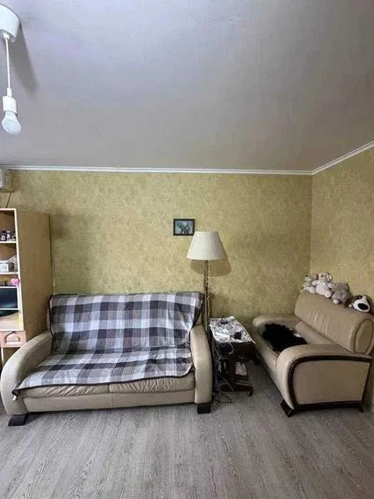 Продам 3-комн квартиру в районе Воронцова просп.