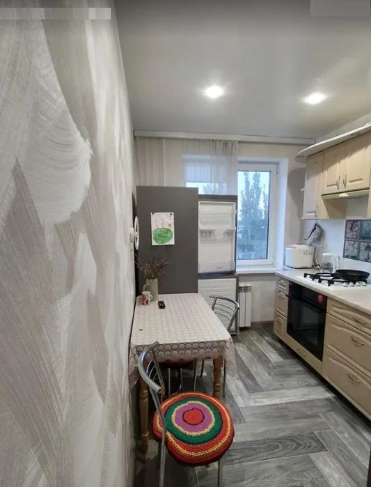 Продам 3-комн квартиру в районе Калиновая ул.