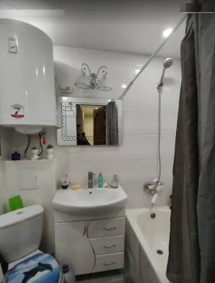 Продам 3-комн квартиру в районе Калиновая ул.