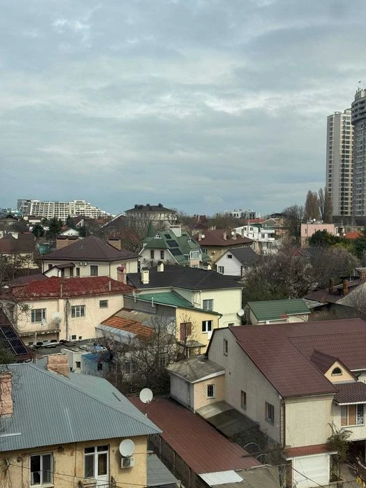 Продажа 2-комнатной квартиры на Литературной