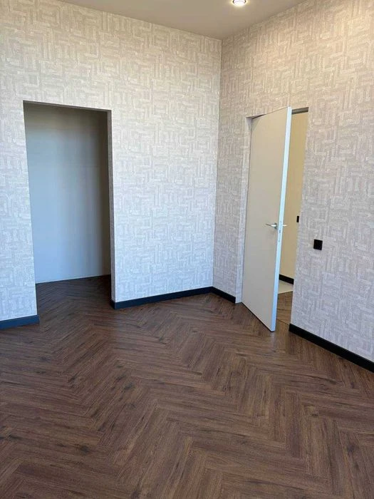 1К 43,9М² у ЖК Manhattan, 11/24 — ДВІ гардеробні, ремонт, бе