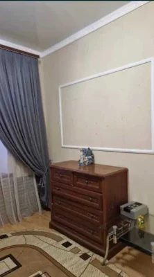 7. 2-комнатная квартира в центре с палисадником