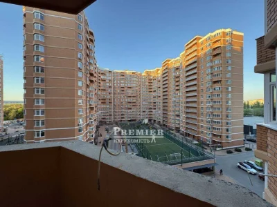 Продам 3-х кімнатна з ремонтом під Держ. Програму. Черьомушк