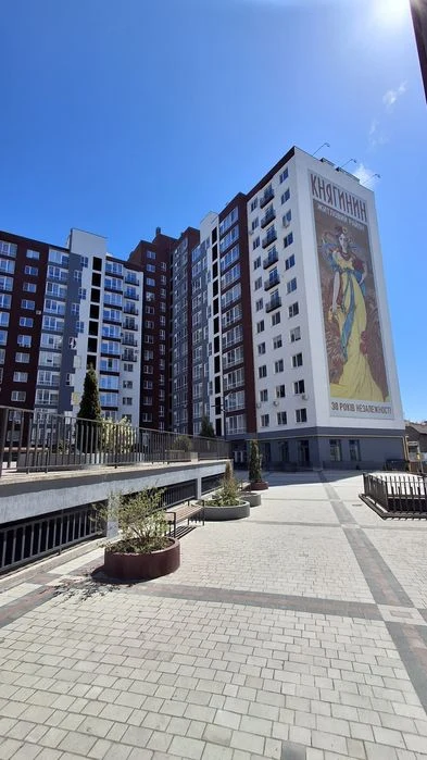 Однокімнатна двостороння квартира в ЖК «Княгинин». Секція на