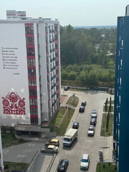 Продається 1 кім. кухня-студія. Готова до ремонту. Р-н. Парк