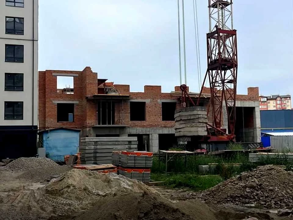 Квартира. Івано-Франківськ, Володимира Івасюка вул., (Будино