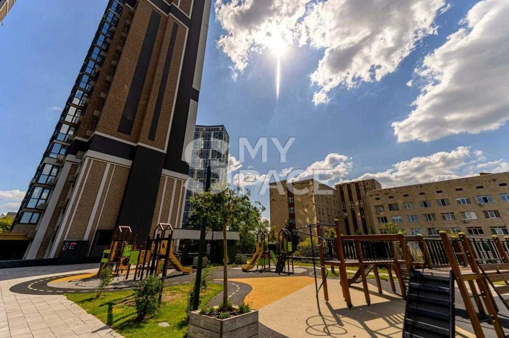 Продаж 1кім кв ЖК Голосіївський метро Васильківська 2хв