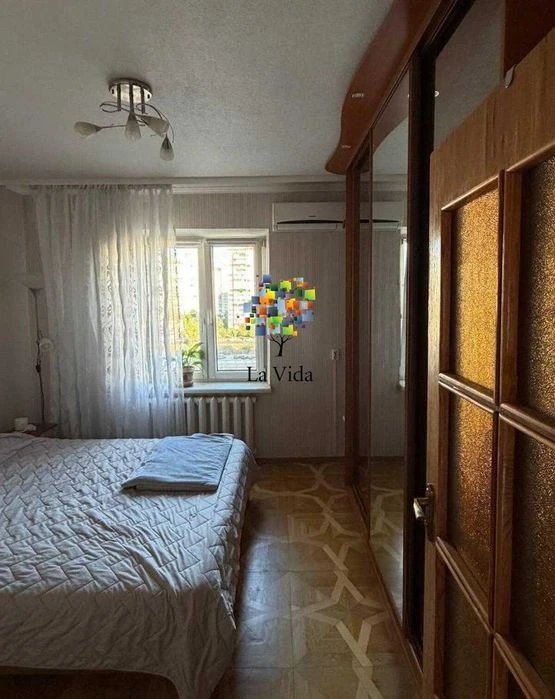 продаж 3к квартири Бальзака 61 Безготівка