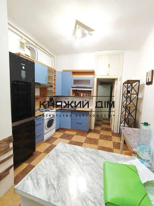 Без комісіі!! Продається 2 кім. кв. в Сталінці на Печерську,
