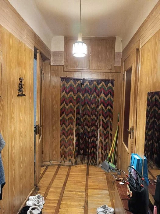 Продаж 2 к квартири бул. М. Міхновського 7 (Дружби народів)