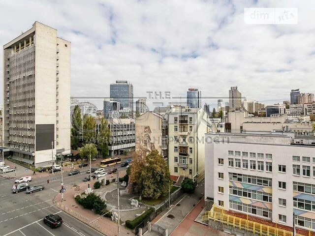 Продаж 3к квартири 86 кв. м на вул. Шота Руставелі 44 • ID 3
