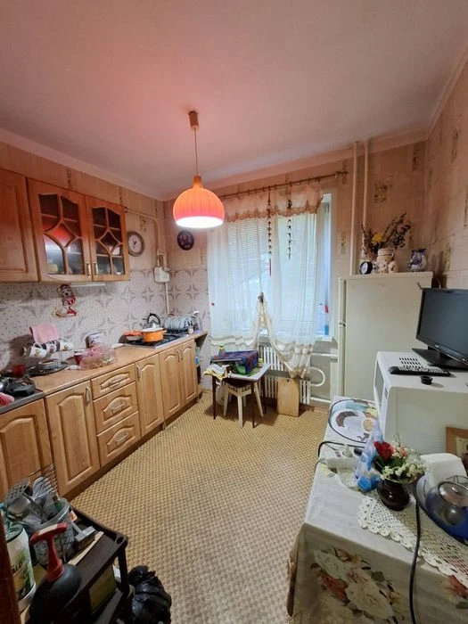 Продається 1-кімнатна квартира вул.Хортицьке шосе Хортицький