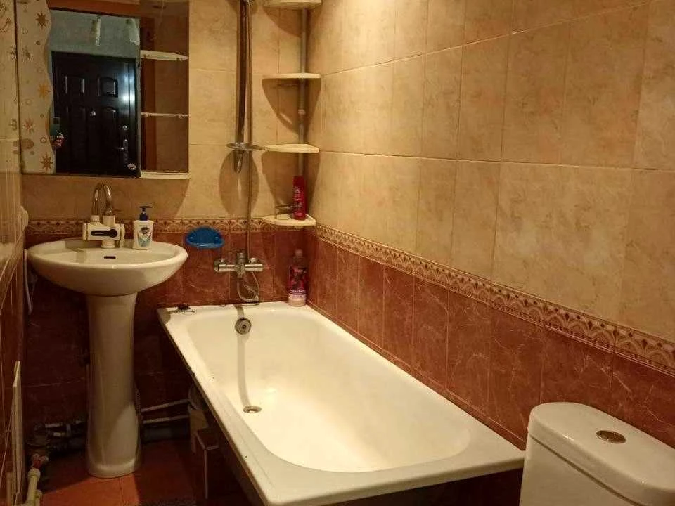 Apartment. Kharkiv, Gvardeytsiv-Shyronintsiv st.