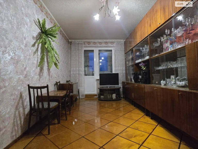 Продаж Квартира 522-ий мікрорайон