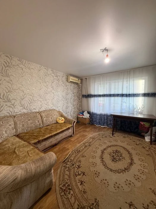 Продам 3-к квартиру улица Немеровича-Данченко. Приднепровск