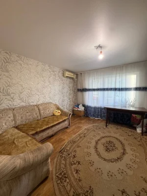 Продам 3-к квартиру улица Немеровича-Данченко. Приднепровск