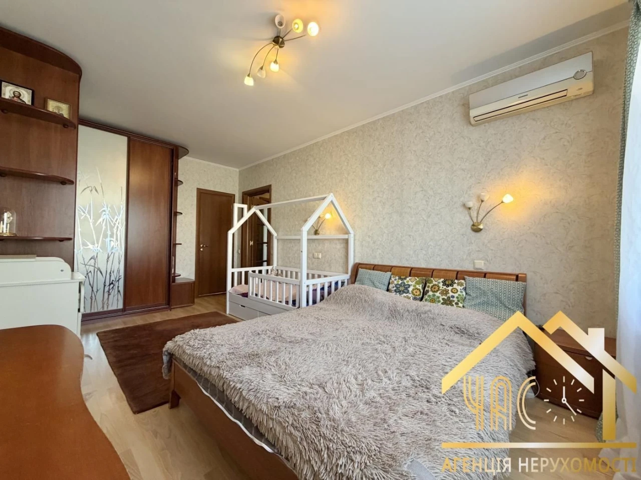 Продаж / Квартира / вул. Харківське шосе, Нова Дарниця, Київ