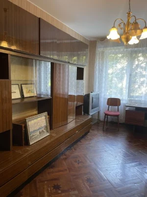 Продам на Глушко 3 кімнатну квартиру  Ярослава Мудрого