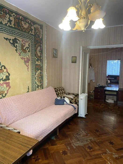 Продам на Глушко 3 кімнатну квартиру  Ярослава Мудрого