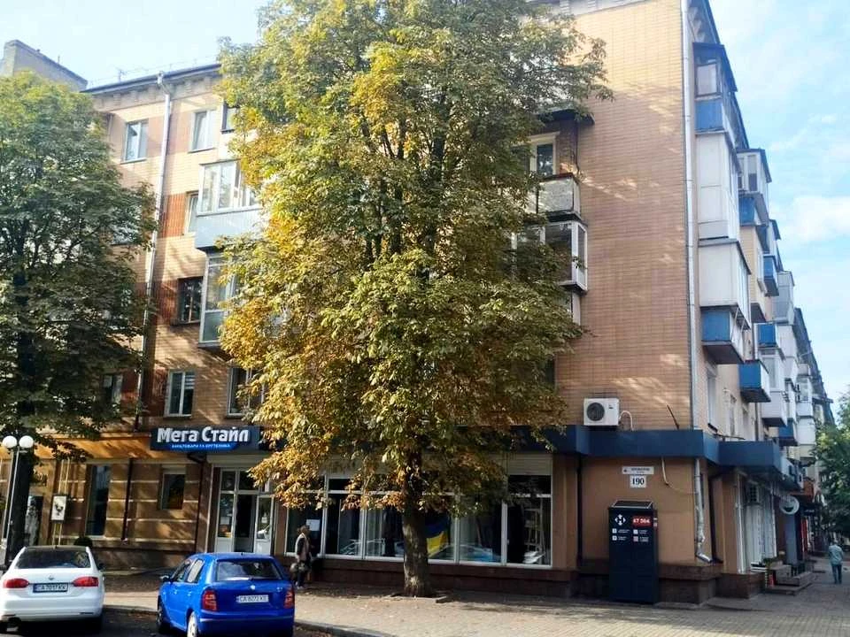 Квартира. Черкаси, Хрещатик вул.