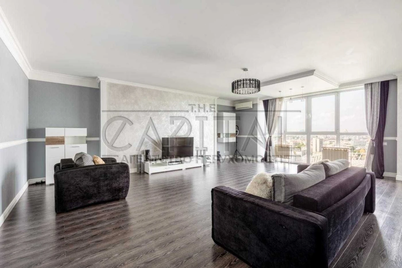 Продаж / Квартира / 130 м2 / Печерський район / вул. Ділова,