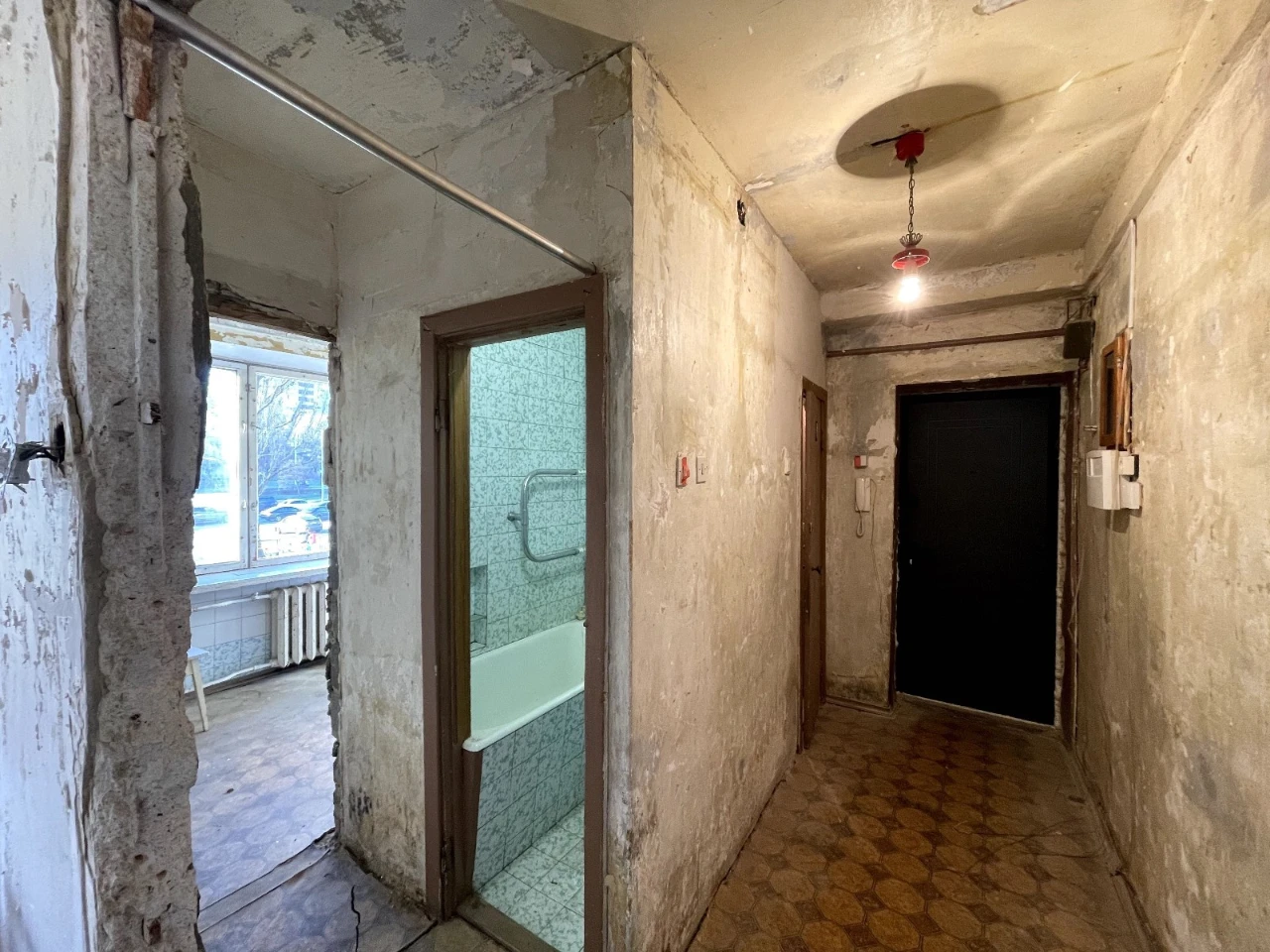 БЕЗ % продаж 3-к квартири! 48 секунд до метро! Центр Печерсь