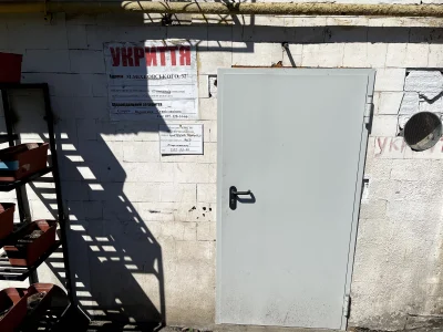 БЕЗ % продаж 3-к квартири! 48 секунд до метро! Центр Печерсь