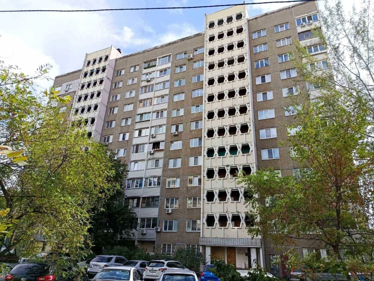 Продаж 2-кімнатної квартири біля озера Оболонь без комісії в