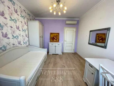 Квартира. Київ, Дніпровська набережна вул.