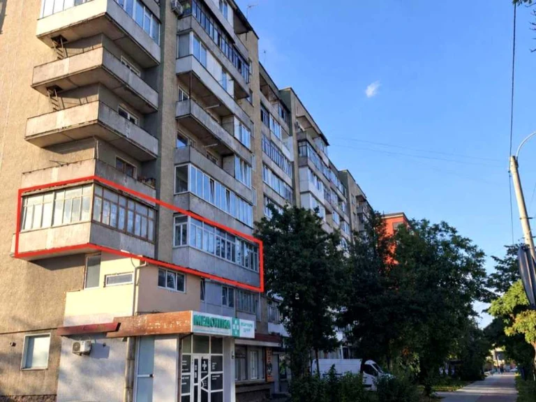 Квартира. Івано-Франківськ, Степана Бандери вул.