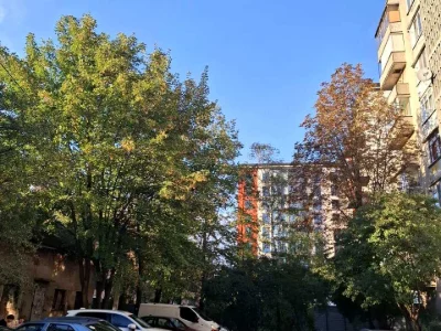 Квартира. Івано-Франківськ, Степана Бандери вул.