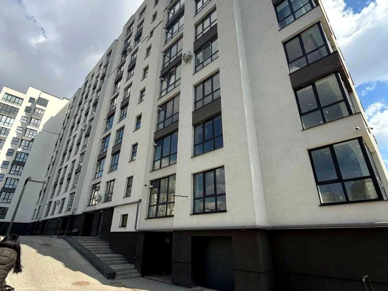 Квартира. Ивано-Франковск, ул.