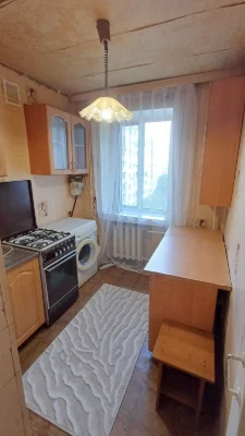 Продаж 1к квартири вул. Здолбунівська, м. Київ