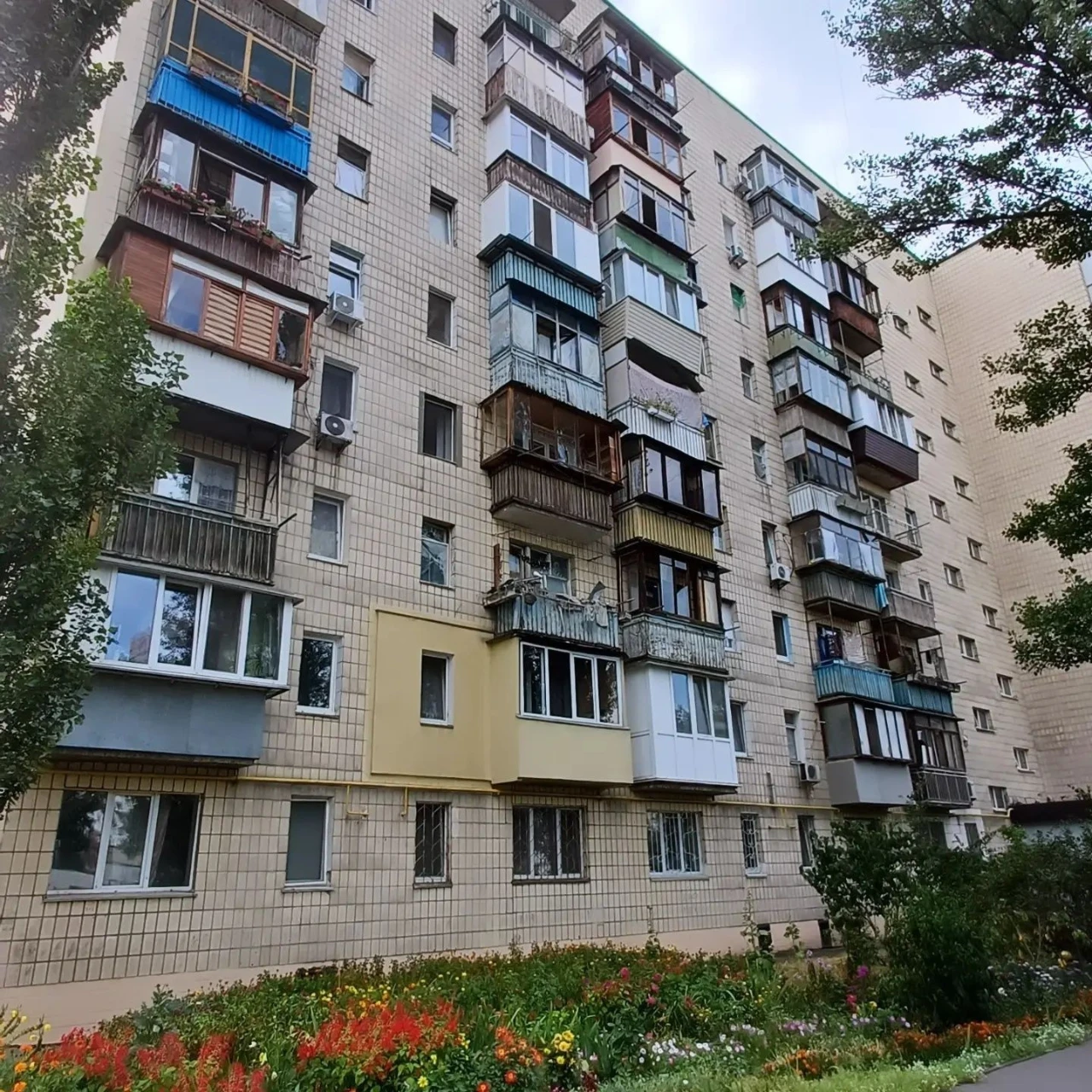 Продаж 1к квартири вул. Здолбунівська, м. Київ