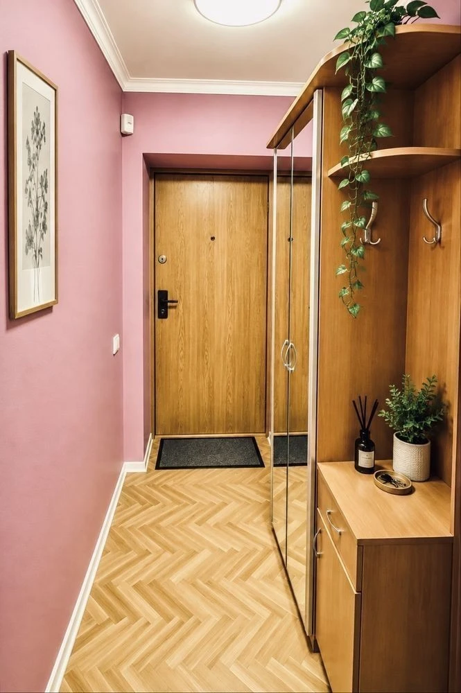 1-кімнатна 32 м² /Деревлянська, 21 /2 поверх/світло постійно